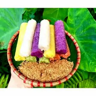 Cơm lam ngũ sắc tây bắc 1 ống - 28.000 ₫ tại Sài Gòn Food - Gà Hấp Muối Lá Chanh & Gà Ủ Muối Hoa Tiêu - Nguyễn Hữu Cảnh