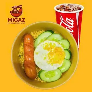 Combo: Mì trộn Indomie xúc xích trứng - 1 ly nước ngọt size M - 45.000 ₫ tại MIGAZ - Mì Trộn, Gà Rán & Ăn Vặt - Phạm Thế Hiển 