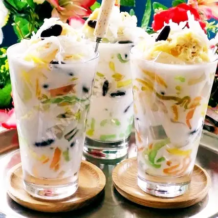 chè Thái  - 30.000 ₫ tại Chè Miền Trung - Đường Số 79
