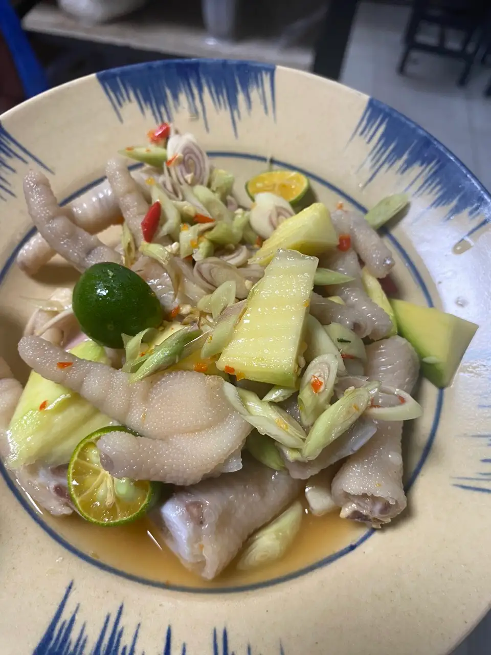 Hình ảnh Chân Gà Xả Tắc