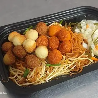 Hình ảnh Mì Trộn 3 Topping Cá Viên