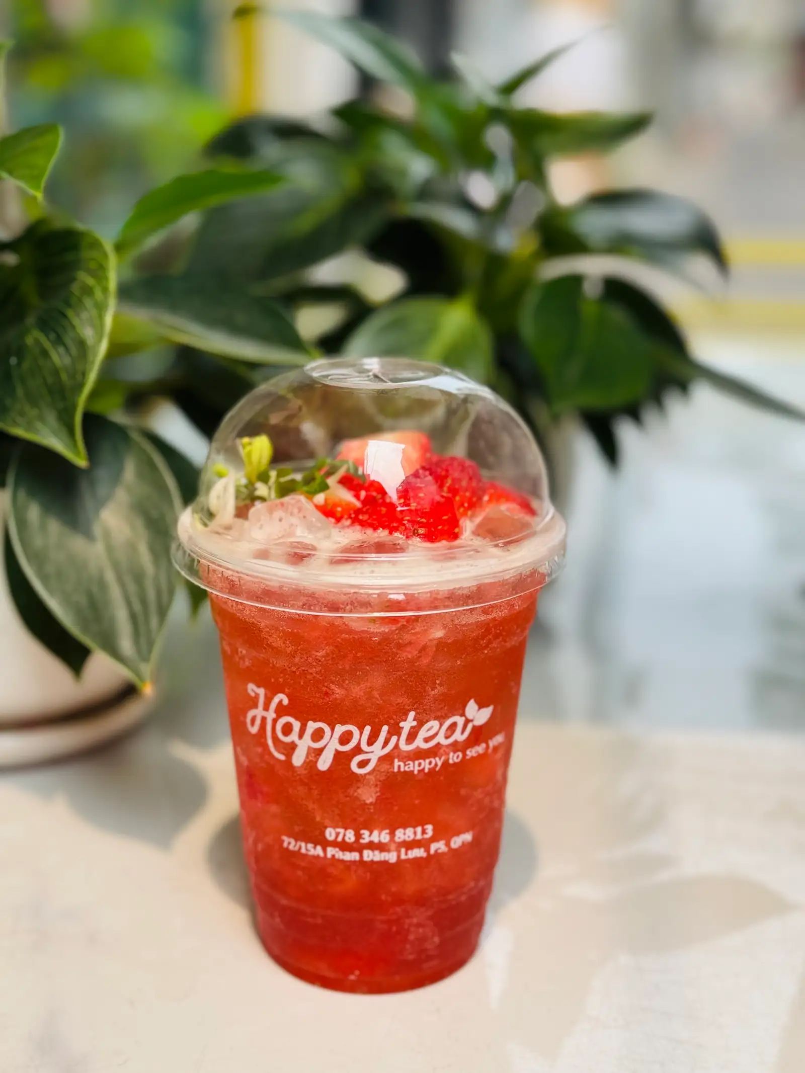 Trà dâu tây - 50.000 ₫ tại Trà Trái Cây Happy Tea - Phan Đăng Lưu