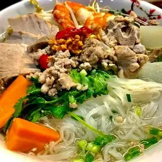 Hình ảnh Hủ Tiếu Mọc, Thịt