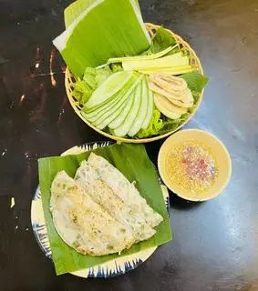 Bánh xèo mềm( nhân thịt bò) - 50.000 ₫ tại Ram Quảng Ngon - Món Ăn Miền Trung - Nguyễn Gia Trí