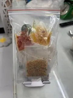 Bánh tráng muối sả - 23.000 ₫ tại Bánh Tráng Muối Tỏi - Nguyễn Thiện Thuật