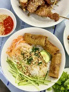 Hình ảnh bún chả giò