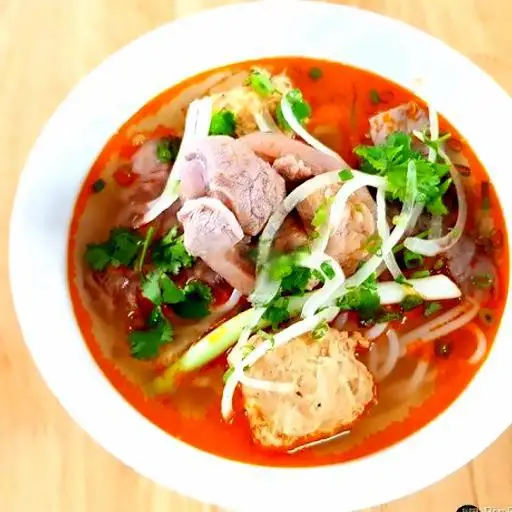 Hình ảnh Combo 2 suất bún bò huế đặc biệt kèm đồ ăn kèm