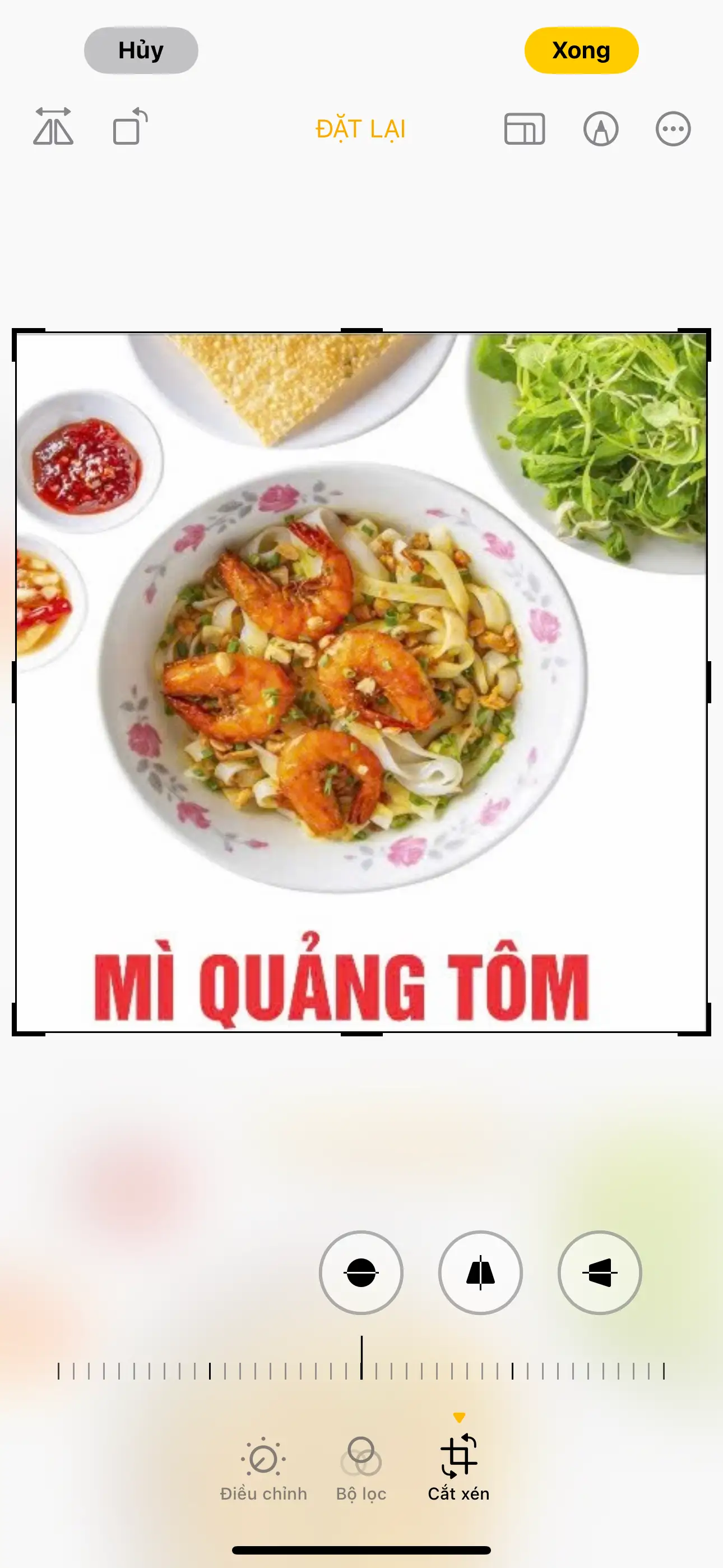 Mì Quảng tôm - 53.000 ₫ tại Mì Quảng Tùng Mập - Lê Trọng Tấn