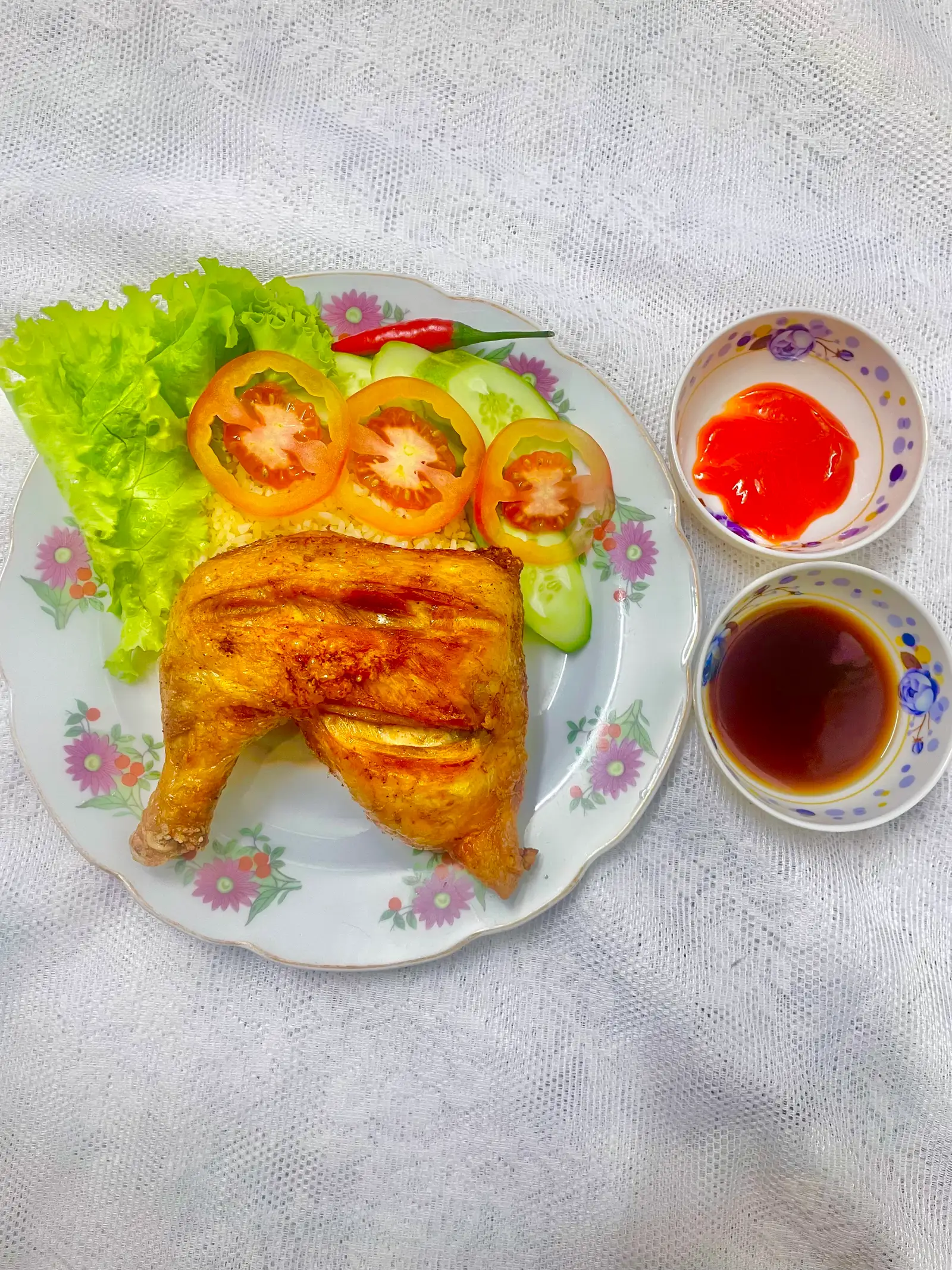 Cơm Đùi Gà Xối Mỡ Giòn Ngon (Đùi Lớn) - 55.000 ₫ tại Cơm Gà Hồng Phát - Phạm Thế Hiển