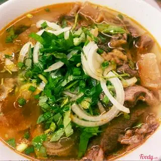 Bún bò Huế tái - chả - 58.000 ₫ tại Bún Bò Huế & Bún Mọc Bình Hưng - Quốc Lộ 50