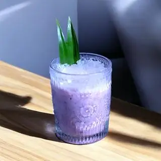Sữa Chua Việt Quất - 55.000 ₫ tại Gucafé - Trương Định