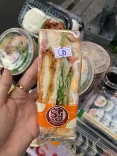 Hình ảnh Sandwich Gà