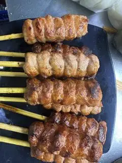 Hình ảnh bánh mì nem nướng hồ lô