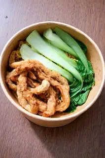 Hình ảnh Mì indo trộn - chả cá biển sợi siêu ngon - tóp mỡ giòn - rau cải