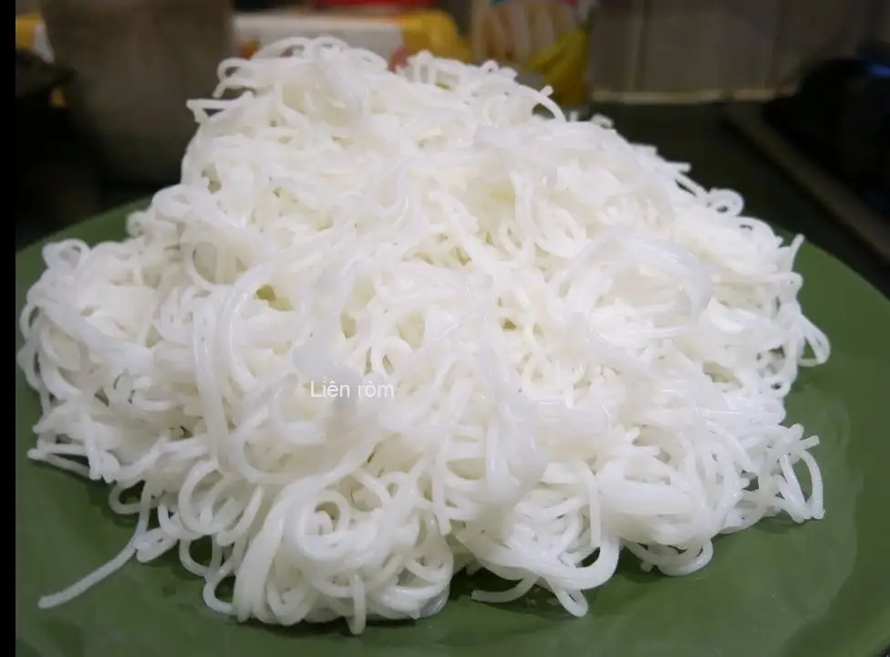 Bún thêm  - 10.000 ₫ tại Bún Thịt Nướng & Bún Thịt Xào - Hòa Bình