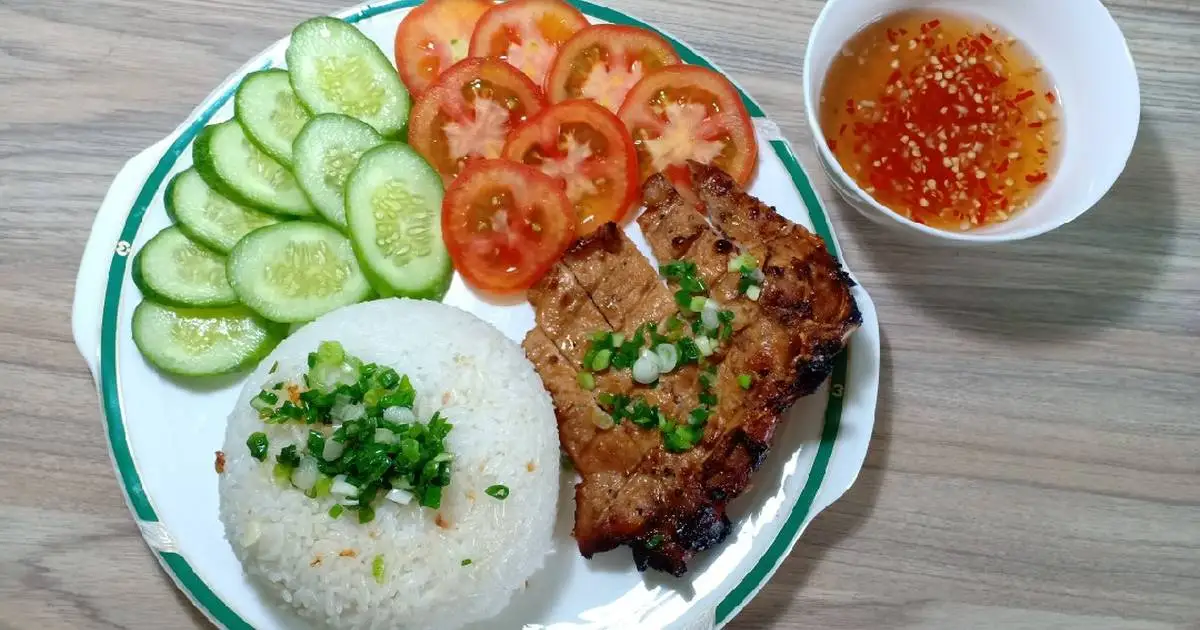 Hình ảnh Cơm sườn nướng mật ong