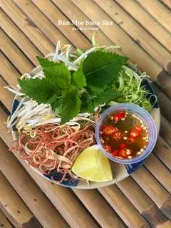 Rau thêm cho 1 người - 15.000 ₫ tại Bún Mọc Sườn Sụn By Ibi Kitchen - Nguyễn Kiệm