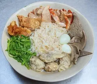 Hình ảnh Phở tíu nước