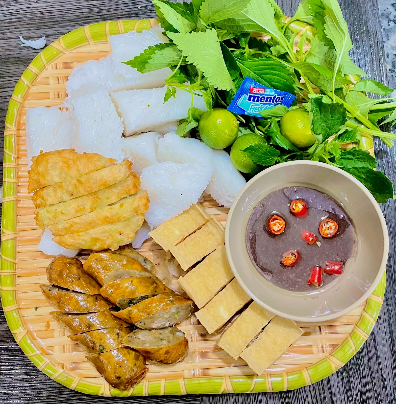 Hình ảnh Bún Đậu Mẹt Chả Cốm - Dồi Sụn