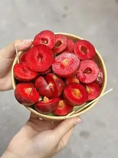 Hình ảnh Mận hậu ngon giòn