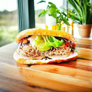 Bánh mì đặc biệt - 43.000 ₫ tại Bánh Mì Chay Chơn Lạc - Đinh Bộ Lĩnh
