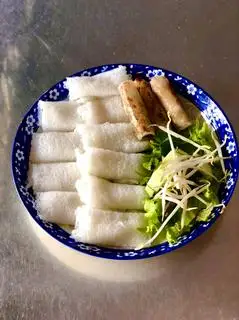 Bánh hỏi chả giò tôm - 32.000 ₫ tại Quán 2 Tôm - Bún Thịt Nướng Chả Giò - Phan Chu Trinh