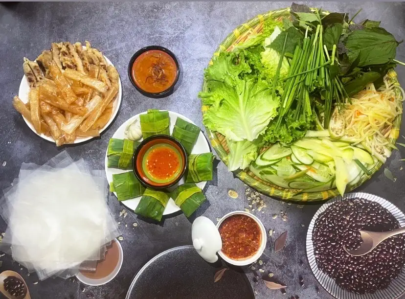 Nem nướng Nha Trang đặc biệt (có nem chua) - 109.000 ₫ tại Nem Nướng Nha Trang 179 - Tân Sơn Nhì