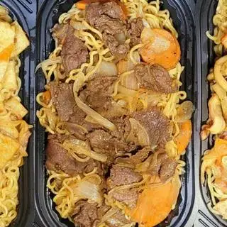 Hình ảnh Mỳ trộn bò tái lăn