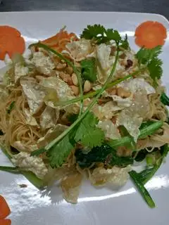 Mì xào mềm chay( Stir Fried Wheat Noodles w Vegetable, Tofu,murshroom)  - 79.000 ₫ tại Quán Chay Ngọc Thọ - Phạm Ngũ Lão