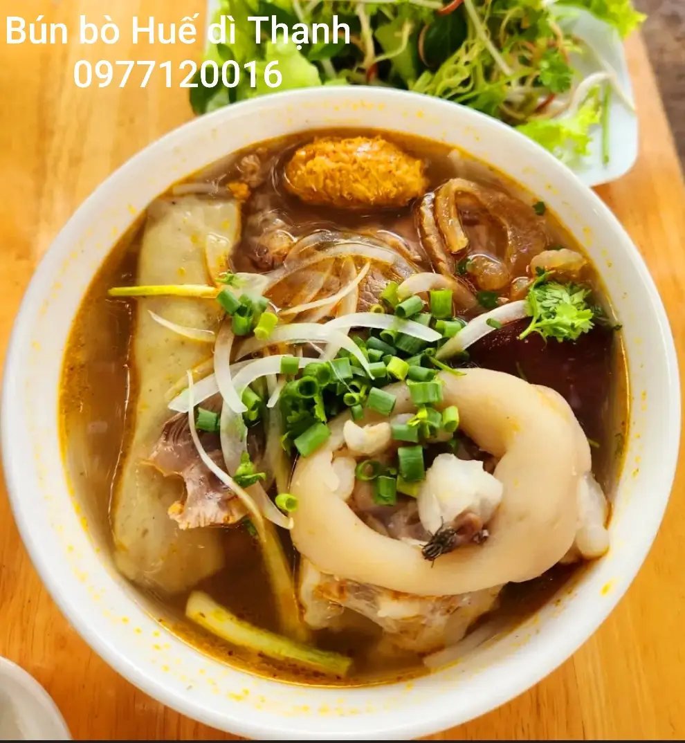 Bún bò Huế (Tô đặc biệt) - 85.000 ₫ tại Bún Bò Huế Dì Thạnh - Đường Số 34