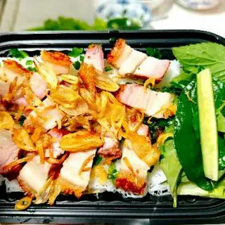 Bánh hỏi heo quay - 45.000 ₫ tại Bánh Mì Heo Quay & Bánh Hỏi Heo Quay Rita - Cách Mạng Tháng Tám