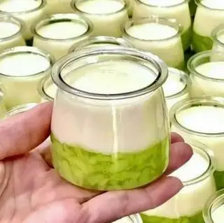 Sữa chua cốm dẻo ( lốc 2 hộp) - 39.000 ₫ tại Bò Kho - Ăn Vặt Bếp Mẹ Su - Nguyễn Văn Nghi