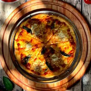 Hình ảnh 4 cheese pizza