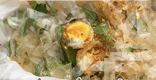 Hình ảnh Bánh tráng trộn sate muối nhuyễn