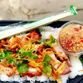 Bánh hỏi heo quay đặc biệt - 55.000 ₫ tại Bánh Mì Heo Quay & Bánh Hỏi Heo Quay Rita - Cách Mạng Tháng Tám