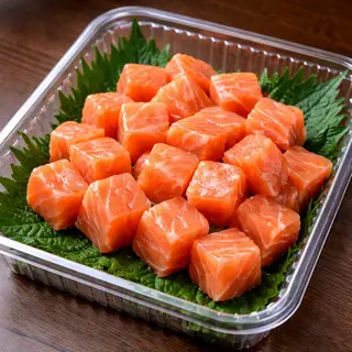 Cá hồi khối vuông sống 100gr– Fresh Salmon Cubes - 169.000 ₫ tại Sushi & Sashimi - Hime - Võ Văn Vân