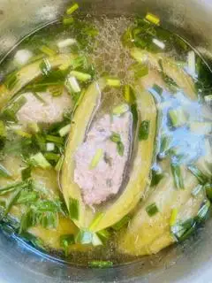 Cơm Canh Khổ Qua Dồn Thịt - 50.000 ₫ tại Cơm Bình Dân 125-127