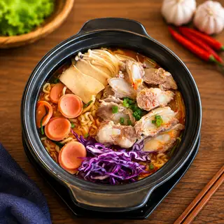 Hình ảnh Mỳ cay sườn sụn