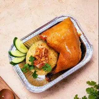 Hình ảnh Cơm Gà Quay ( Má đùi/Đùi tỏi)