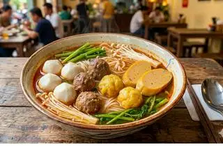 Hình ảnh bún thái cá viên 