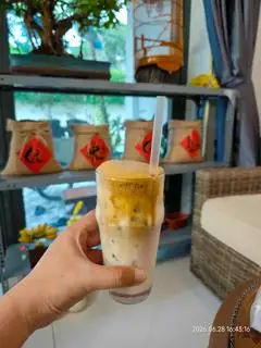 Hình ảnh bạc sĩu Đá