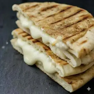 Hình ảnh Pita 4 Cheese