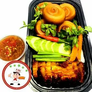 Bánh Bao Chiên - Heo Quay Da giòn - 63.000 ₫ tại Bánh Mì Heo Quay A Tài - Phạm Thế Hiển