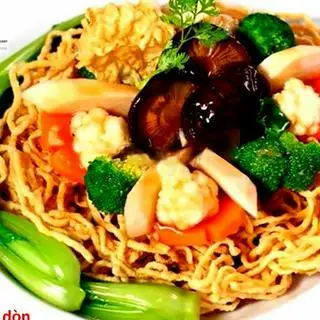 Mì xào giòn - 59.000 ₫ tại Ẩm Thực Chay Thanh Phương - Tara House - Thích Quảng Đức