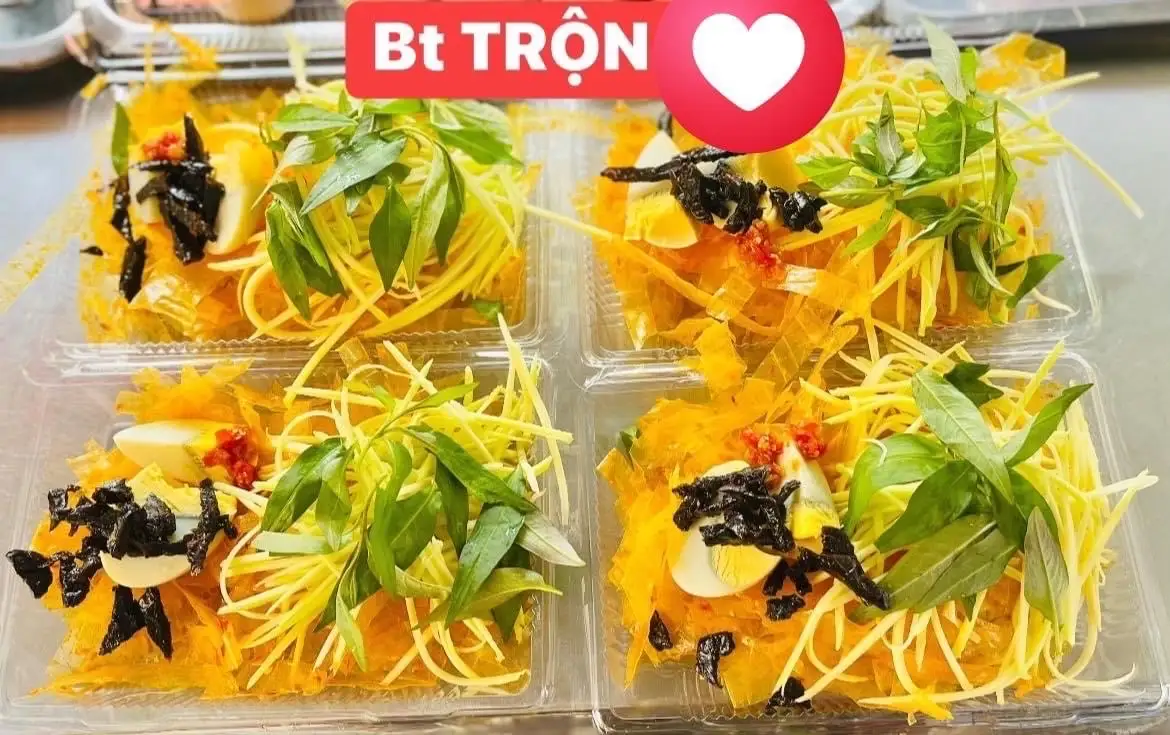 Bánh Tráng Trộn - 28.000 ₫ tại Bánh Tráng Chị Ba - Tôn Thất Thuyết