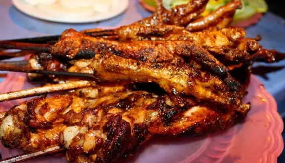 Hình ảnh Chân Gà Nướng
