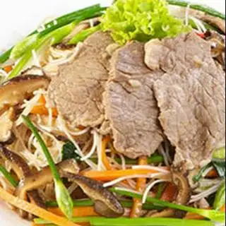 Hình ảnh Bún Gạo Xào Thịt Bò