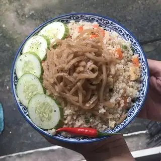 Cơm Chiên Cải Xá Bấu Chay +Canh - 40.000 ₫ tại Quán Cơm Chay Má Năm - Nguyễn Thị Minh Khai