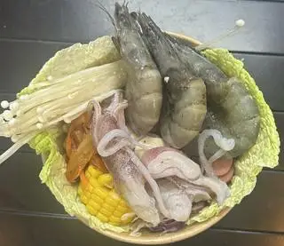Hình ảnh Mỳ cay kim chi Hải sản
