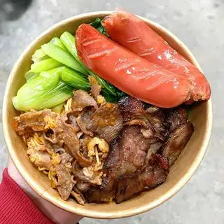 Mì trộn Bắp Bò - Xúc xích  - 39.000 ₫ tại Tí - Mì Trộn, Gà Rán & Ăn Vặt - Thoại Ngọc Hầu
